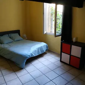 https://aumone-vieille.aixenprovencehotels.org